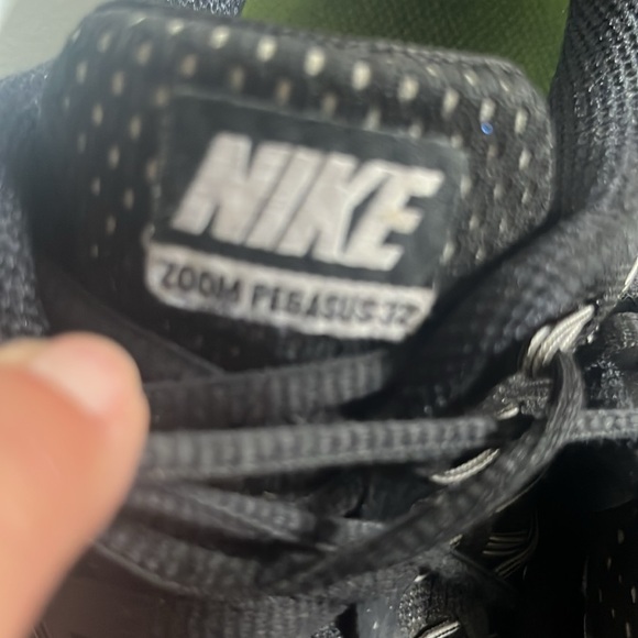Nike zoom Pegasus 32 black size 6-1/2 - Picture 3 of 3